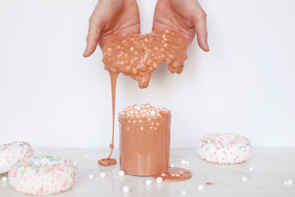 Make your own hot chocolate slime on Washington Family magazine